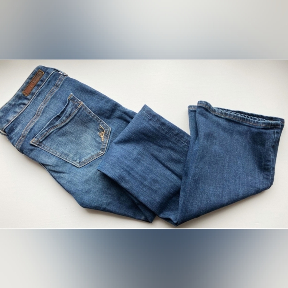 Express Low Rise size 0 Boot Cut Jeans Medium Wash